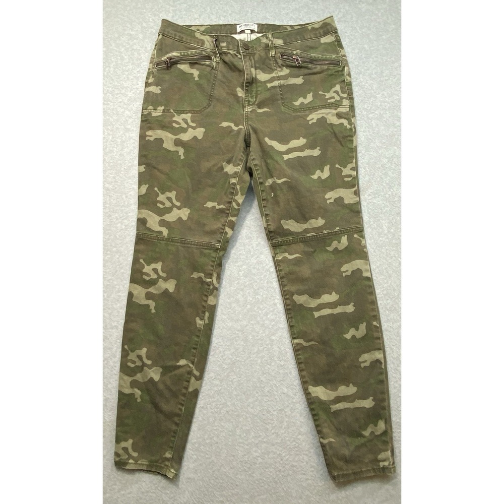William Rast Camo Jane Jeans Women's‎ Sz 33 Zip Pockets Outdoor Distressed